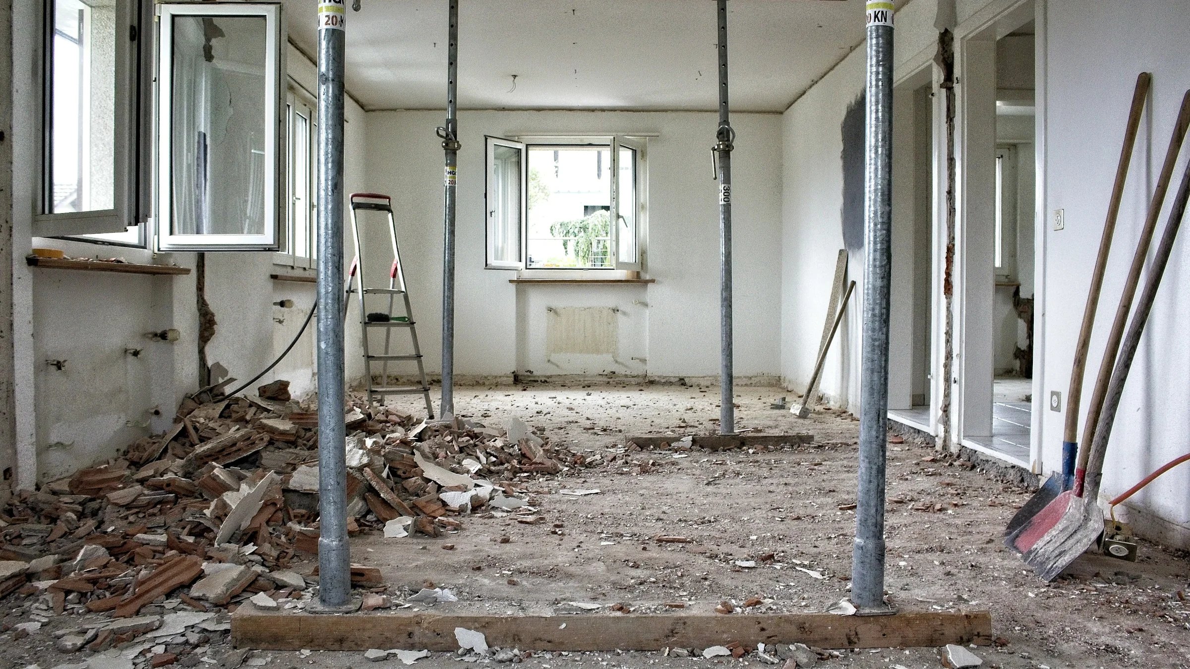 Residential & Commercial Remodeling